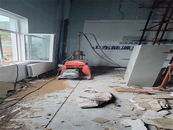 天桥地基基础下沉墙体裂缝加固注浆顶升施工